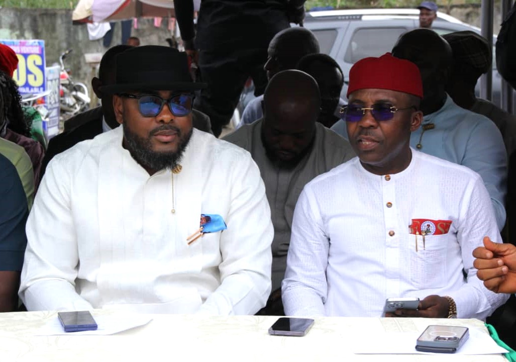 L-R: Rivers state House of Assembly Speaker, Victor Oko-Jumbo and Khana Local Government Area Caretaker Committee Chairman, Dr Malvin Yobana at the inauguration of the remodelled Bori Police Station  [NAN]